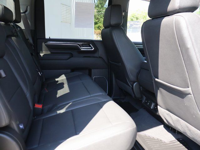 Used 2024 Chevrolet Silverado 2500 LTZ AWD/4WD image 11