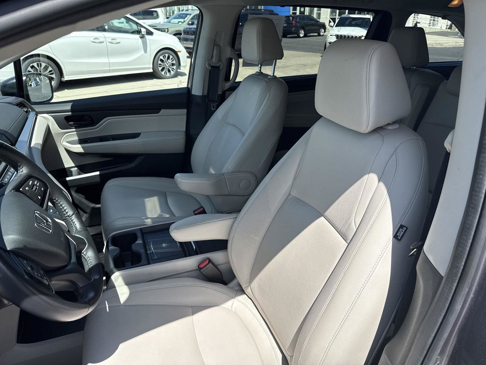 Used 2025 Honda Odyssey EX-L image 15