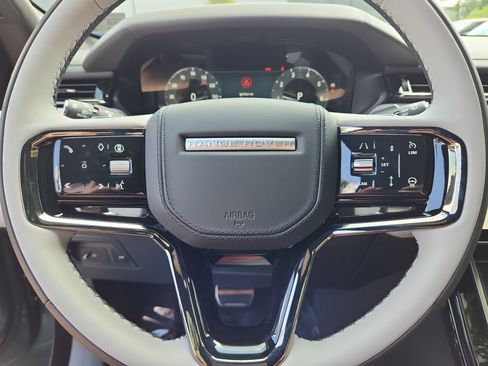 Used 2026 Land Rover Range Rover Velar Dynamic SE image 18