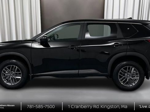 Used 2024 Nissan Rogue S AWD/4WD image 8