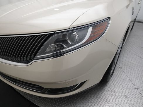 Used 2015 Lincoln MKS AWD w/ Equipment Group 101A image 24
