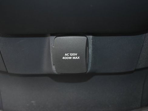 Used 2025 Ford Expedition Platinum w/ Stealth Performance Package image 39