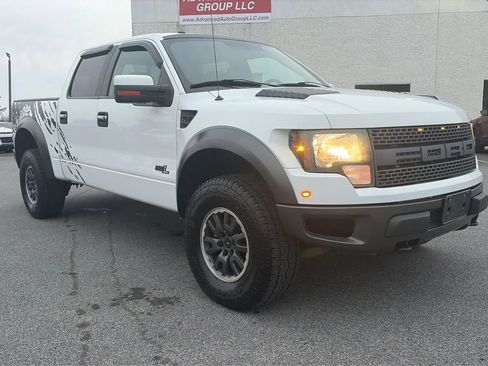 Used 2011 Ford F150 Raptor w/ Raptor Luxury Pkg image 19