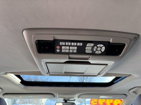 Used 2015 Honda Odyssey Touring image 28