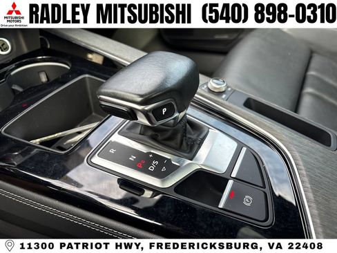 Used 2022 Audi A4 2.0T Premium Plus w/ Premium Plus Package AWD/4WD image 11