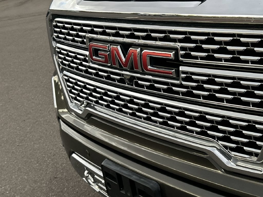 Used 2020 GMC Sierra 1500 Denali w/ Denali Ultimate Package AWD/4WD image 31