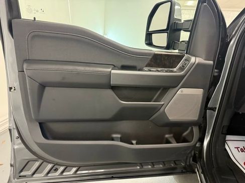 New 2026 Ford F250 Lariat w/ Chrome Package image 13