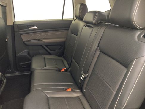 Used 2023 Volkswagen Atlas SE FWD image 18