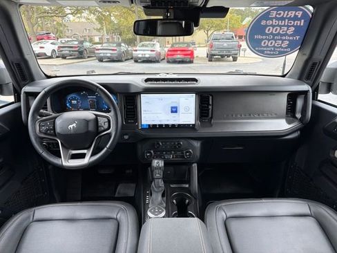 Used 2025 Ford Bronco Badlands AWD/4WD image 15
