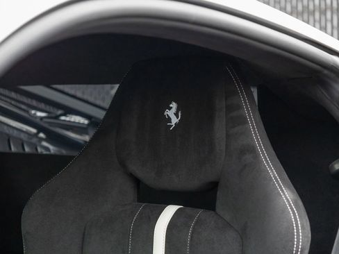 Used 2020 Ferrari 488 Pista Coupe image 45