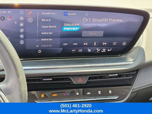 Used 2024 Buick Envision Preferred AWD/4WD image 21