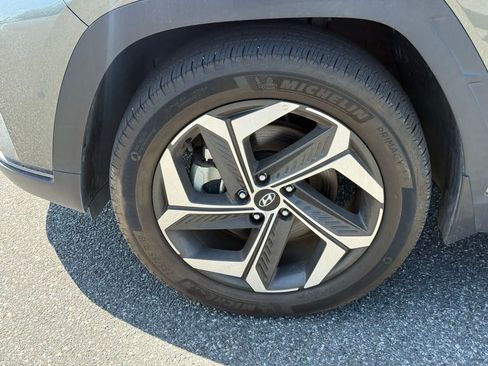 Used 2022 Hyundai Tucson Limited AWD/4WD image 11