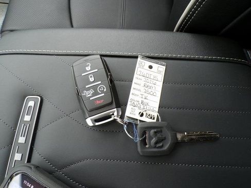 New 2026 RAM 2500 Limited image 31