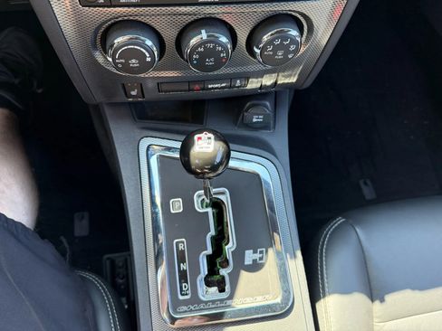 Used 2013 Dodge Challenger R/T image 32