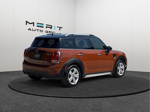 Used 2017 MINI Cooper Countryman FWD image 9