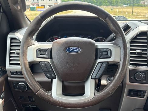 Used 2019 Ford F350 King Ranch w/ King Ranch Ultimate Package AWD/4WD image 37