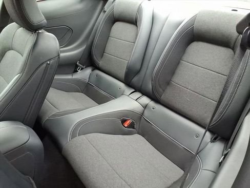 Used 2024 Ford Mustang Coupe image 9