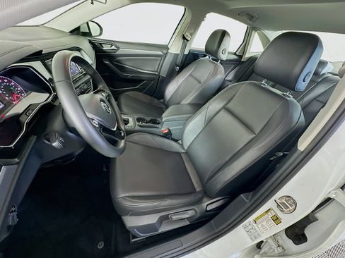 Used 2020 Volkswagen Jetta SE image 13