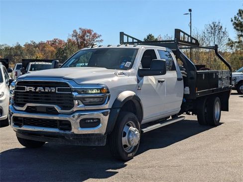 New 2026 RAM 5500 Tradesman w/ Chrome Appearance Group image 4