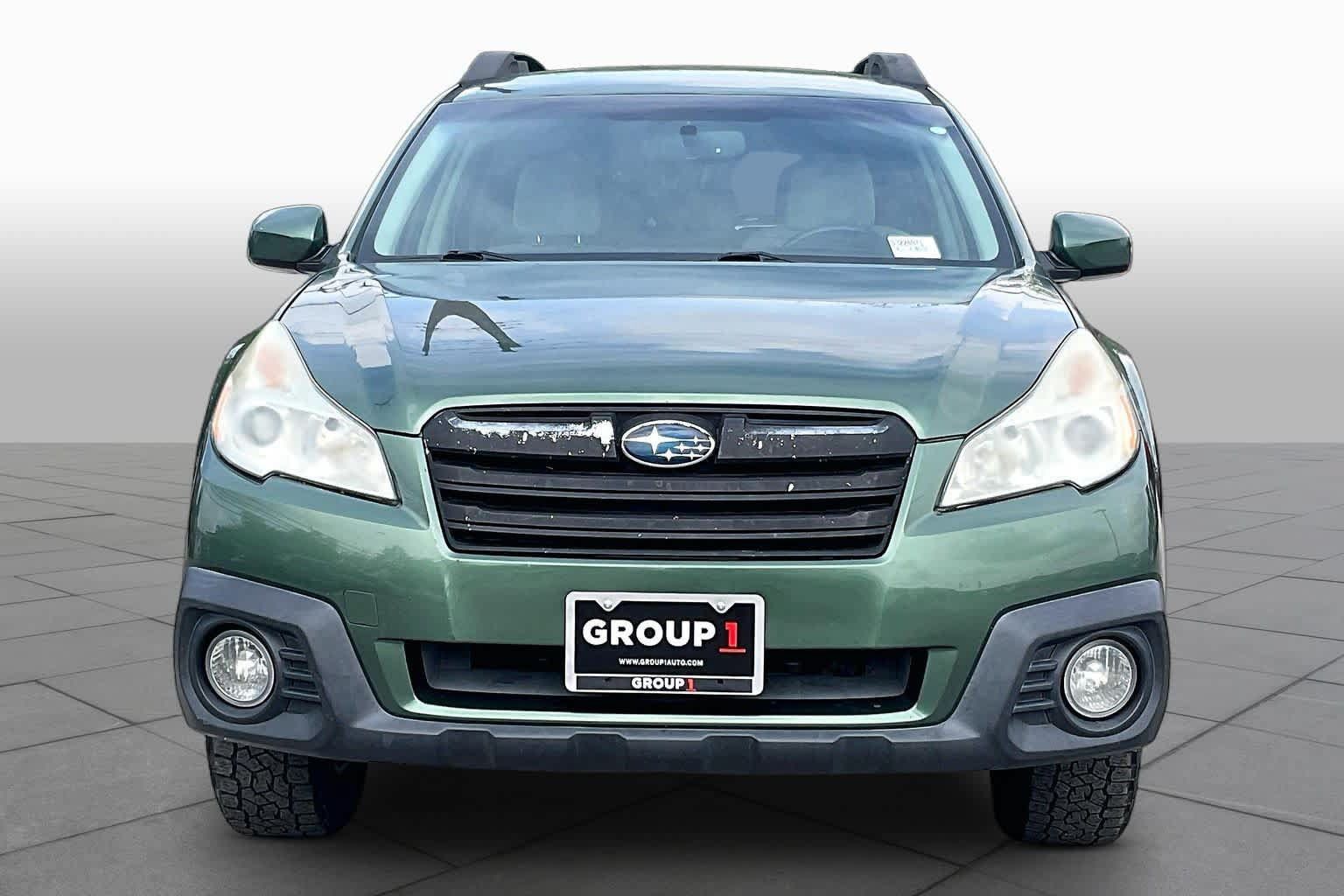 Used 2013 Subaru Outback 2.5i Premium AWD/4WD image 4