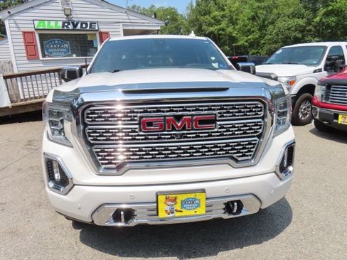 Used 2019 GMC Sierra 1500 Denali w/ Denali Ultimate Package AWD/4WD image 3