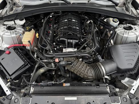Used 2017 Chevrolet Camaro SS image 29