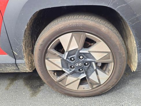 Used 2024 Hyundai Kona SEL image 3