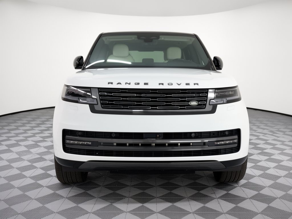 Used 2025 Land Rover Range Rover SE AWD/4WD image 6