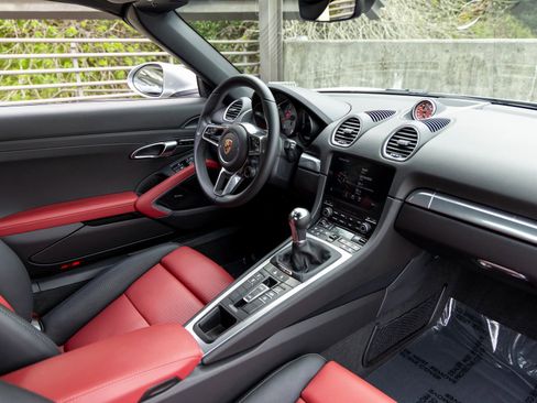 Certified 2025 Porsche 718 Boxster S image 44