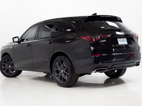 Used 2023 Acura MDX A-Spec image 32