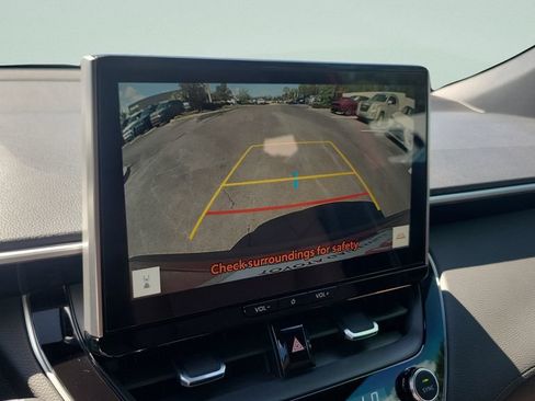 Used 2026 Toyota Corolla Cross XLE w/ Convenience Package FWD image 15