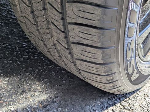 Used 2024 Hyundai Palisade Calligraphy image 12