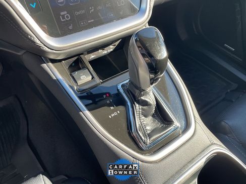 Used 2021 Subaru Outback Limited image 31