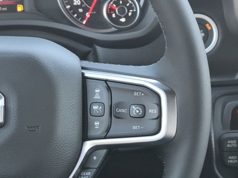 New 2025 RAM 1500 Big Horn image 31