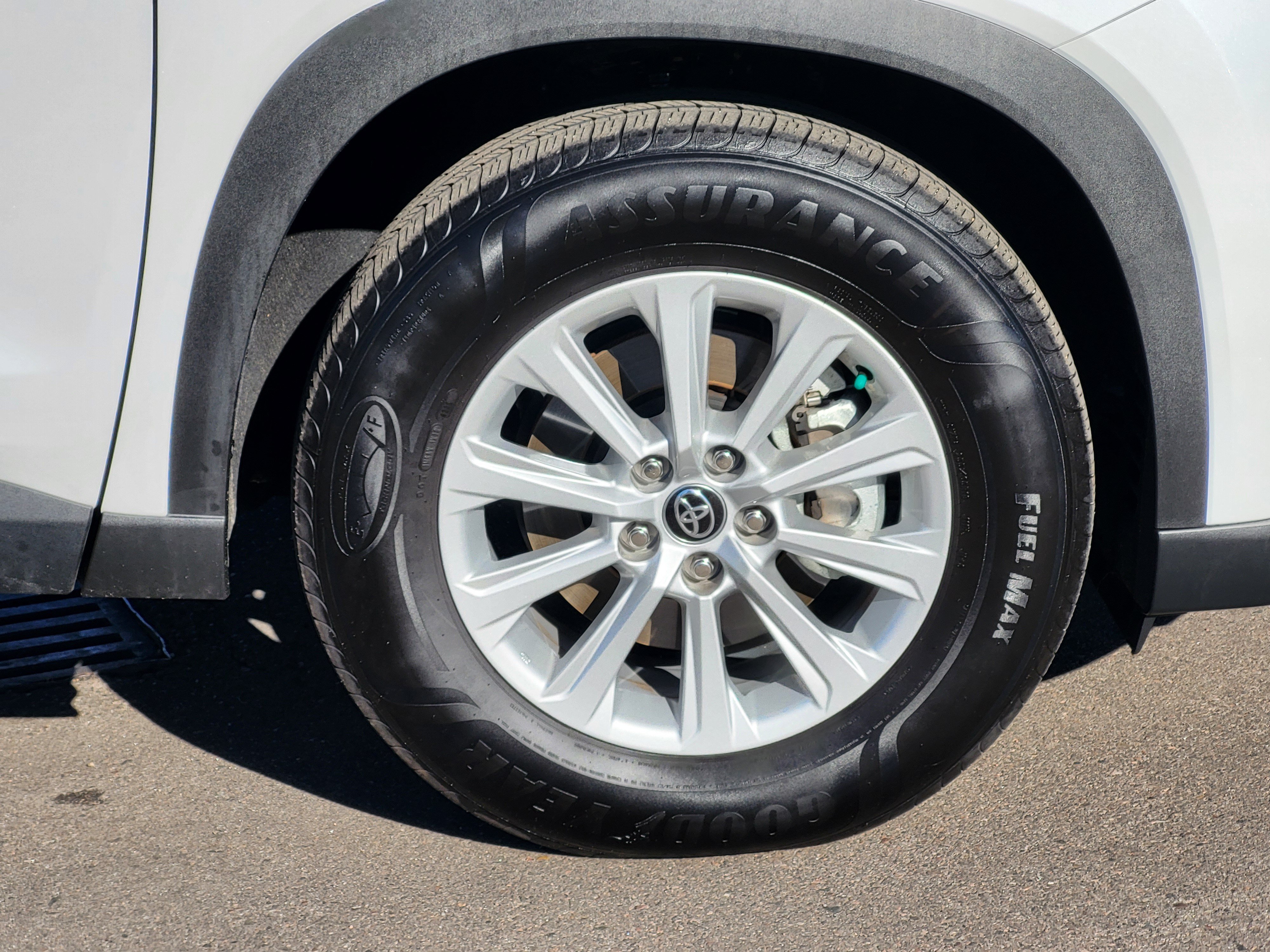 Certified 2026 Toyota Grand Highlander AWD image 8