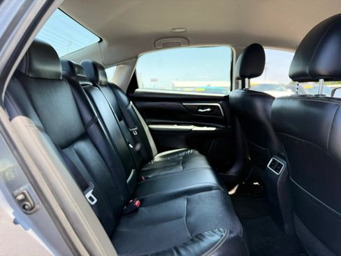 Used 2018 Nissan Altima 2.5 SL FWD image 19