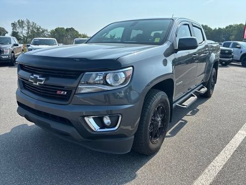 Used 2015 Chevrolet Colorado Z71 RWD image 3