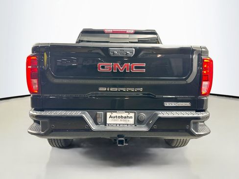 Used 2022 GMC Sierra 1500 Elevation w/ Elevation Premium Package image 7