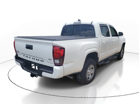 Used 2022 Toyota Tacoma SR AWD/4WD image 7