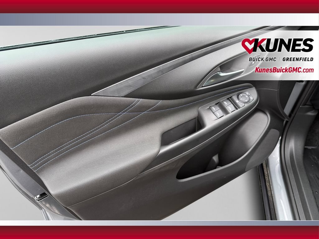 New 2026 Buick Envista Sport Touring w/ Convenience I Package FWD image 18