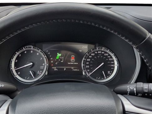 Used 2022 Toyota Highlander XLE image 34