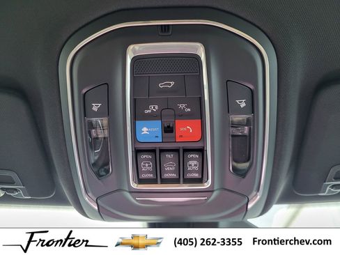 New 2025 Jeep Grand Cherokee Limited w/ Luxury Tech Group II image 30