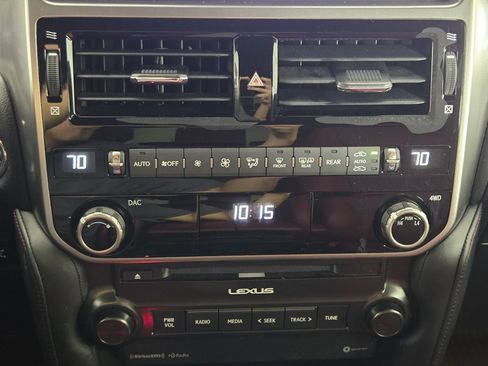 Used 2023 Lexus GX 460 Premium w/ Premium Package AWD/4WD image 19
