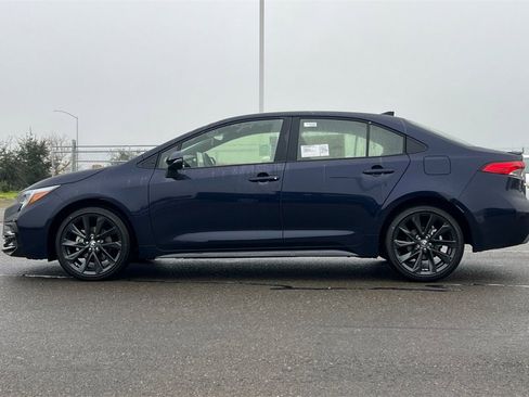 New 2026 Toyota Corolla SE image 7