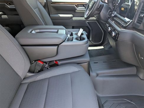 New 2026 GMC Sierra 1500 Elevation image 35