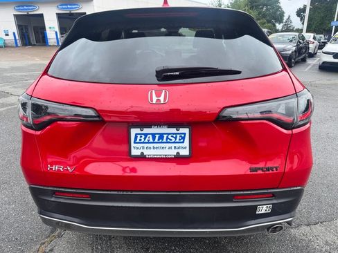 Used 2024 Honda HR-V Sport image 4