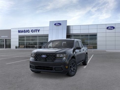 New 2026 Ford Maverick XLT w/ Equipment Group 301A AWD/4WD image 2