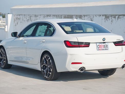 Used 2025 BMW 330i Sedan w/ Convenience Package RWD image 7