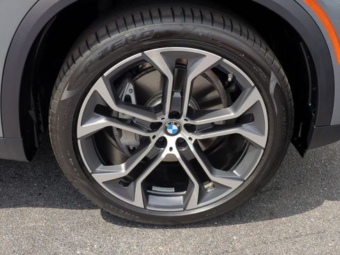 Used 2026 BMW X5 xDrive40i w/ Climate Comfort Package AWD/4WD image 13