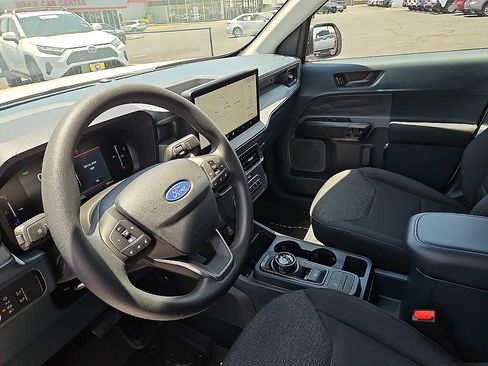Used 2025 Ford Maverick XL FWD image 12